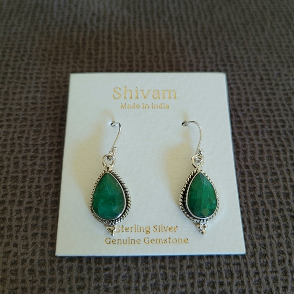 ✨️HP✨️ Shivam Beryl Emerald💚 Teardrop💧Earrings - Picture 11 of 16